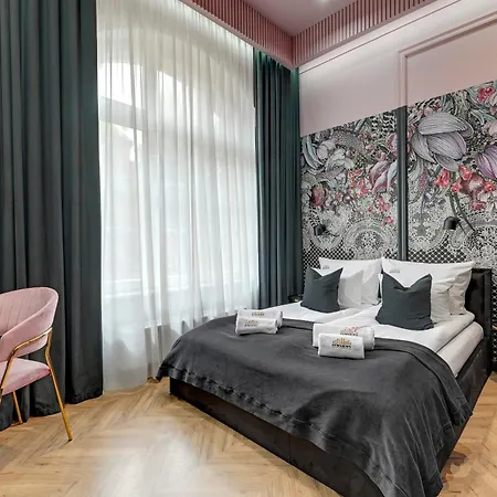 Apartament Black Star Loft By Downtown