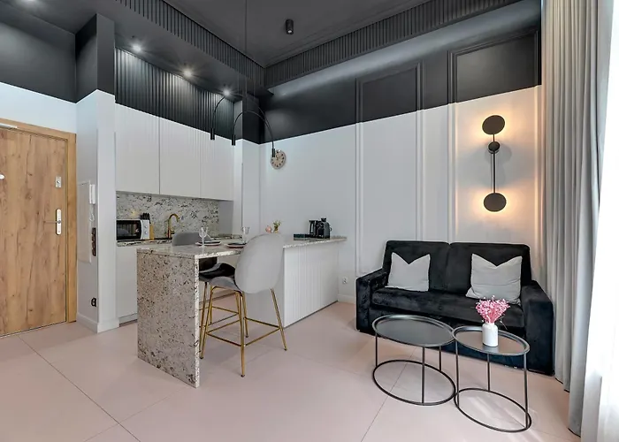 Апартаменты Black Star Loft Waterlane Vintage & Gym By Downtown Гданьск